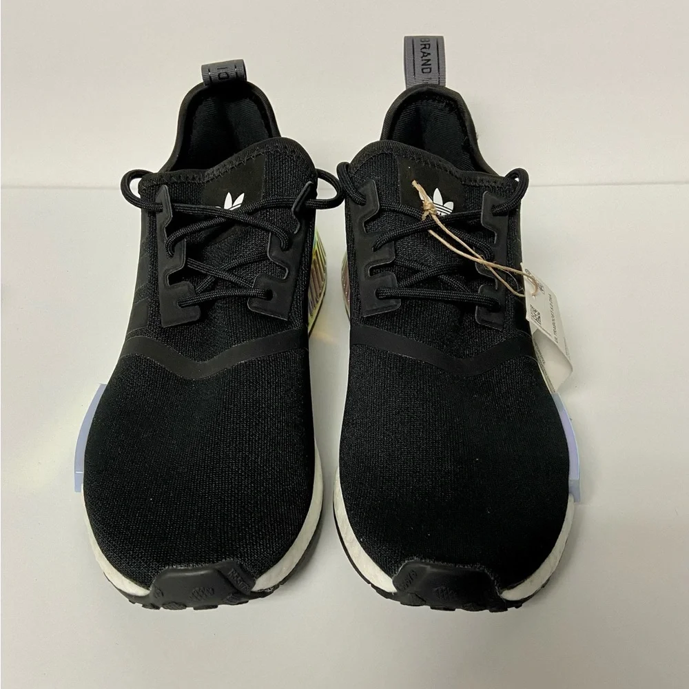 New WOMEN'S ADIDAS ULTRABOOST 5.0 DNA RUNNING SHOES Size 8.5 - Picture 2 of 5